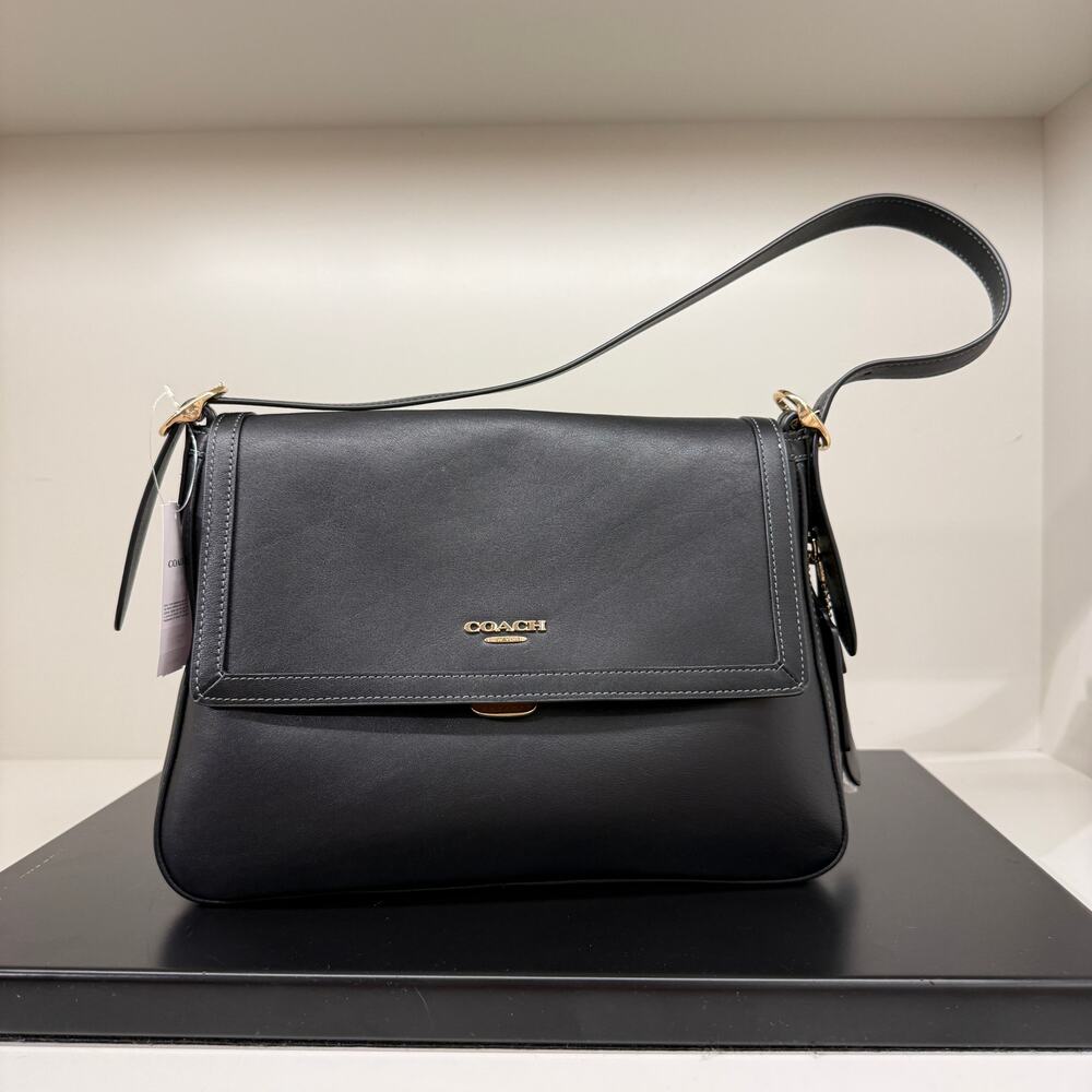 New‼️Coach Etta Flap Bag  CFK03 natural grain leather/Gold/Black